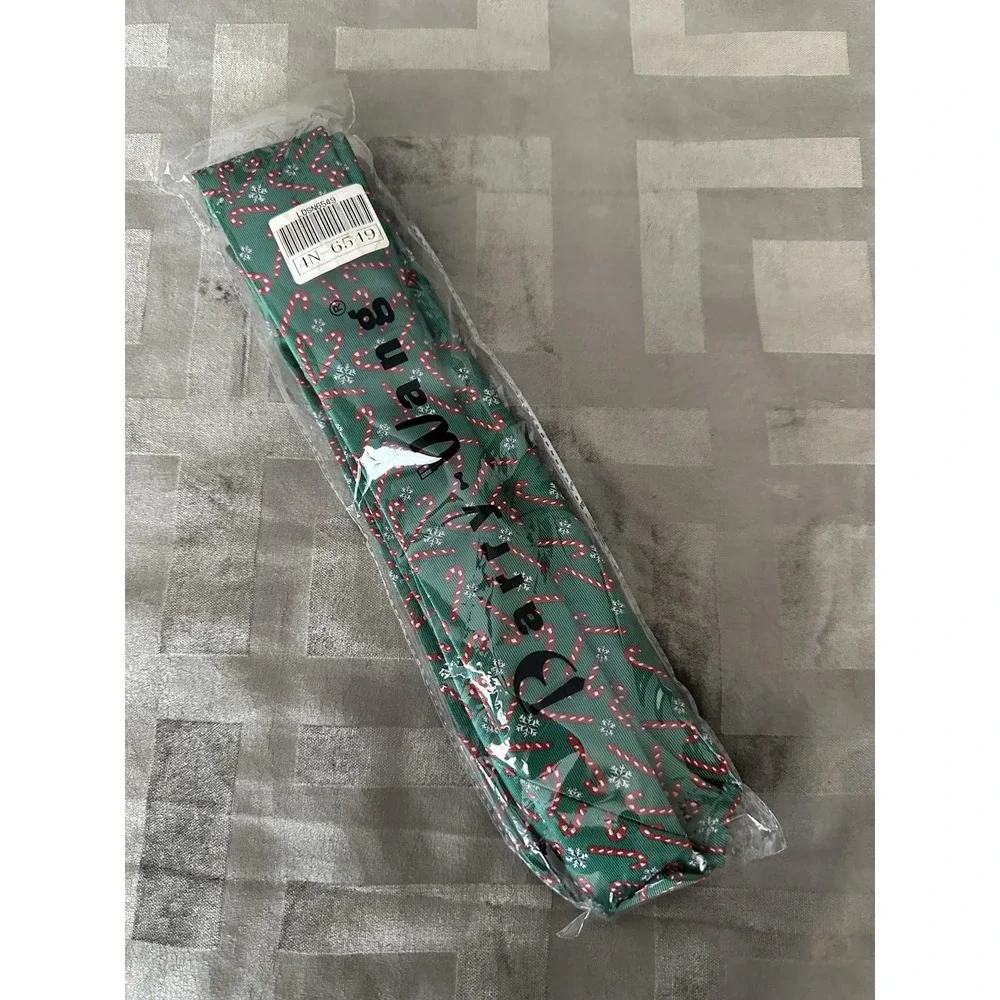Barry.Wang Tie Set Mens Green Candy‎ Cane Christmas Pocket Square Cufflinks